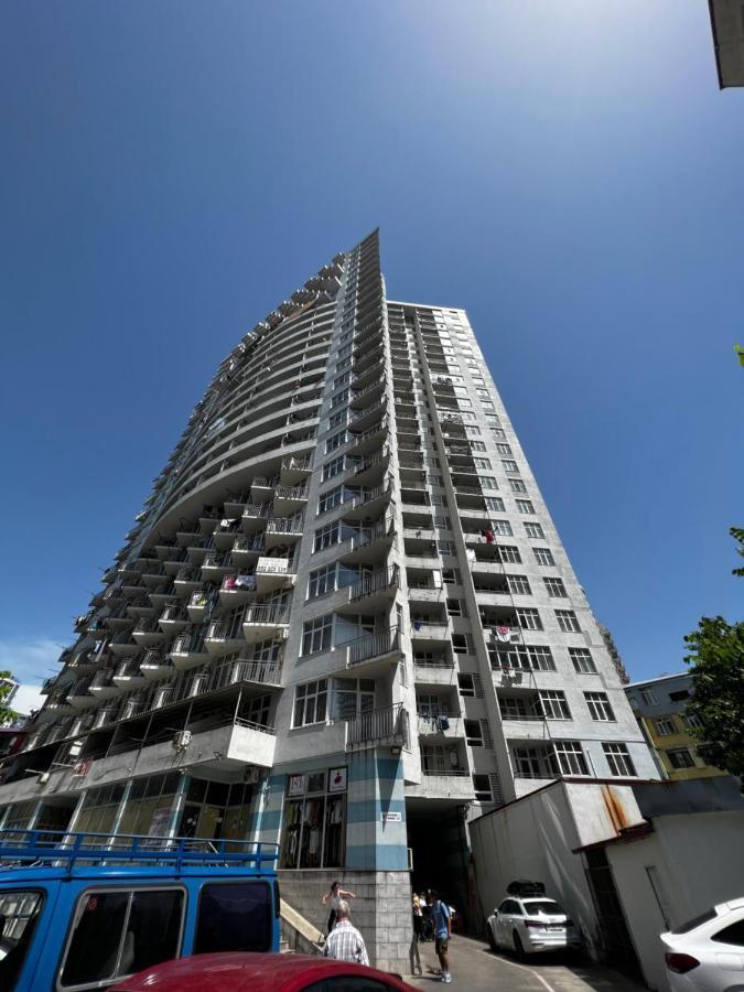 Nukri'S Apartment Batumi Exteriör bild